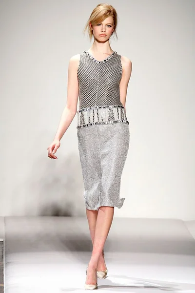 Look 37
